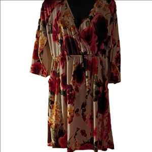 Sew In Love Pink and Cream Floral Dress. Size Medium. Great For Parties.